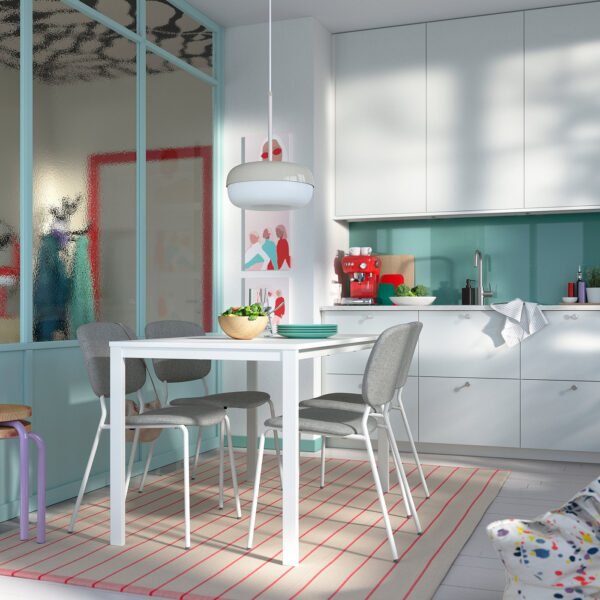 Table white125x74 cm